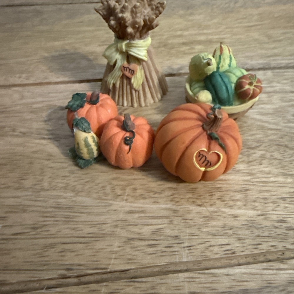 Mary's Moo Moos Fall Accessories Lot 1995 Enesco Corn Stalk Gourds Pumpkins